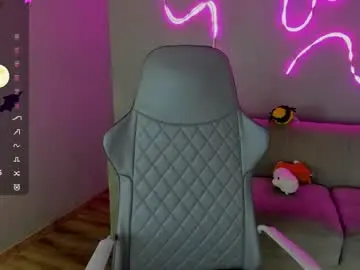 Chaturbate Live Sex Cam of nyx_dolll