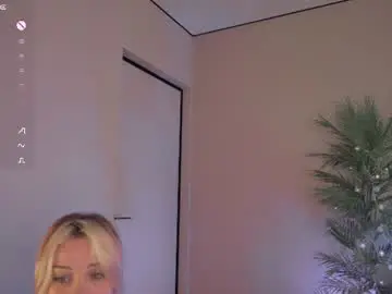 Chaturbate Best live sex cam show of mia_milagros