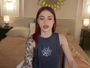Chaturbate Nude Webcam of kira0541