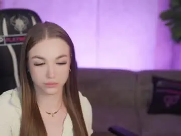 Chaturbate Live Sex Cam of kira0541