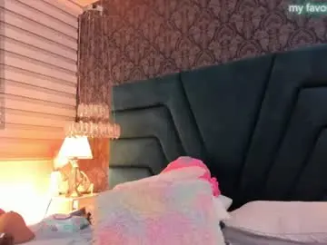 Chaturbate Watch Live Sex Cams of vivi_prinncess