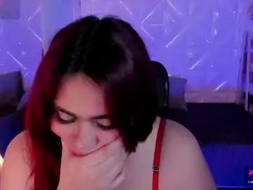 Chaturbate Live Sex Cam of amberthomsonn