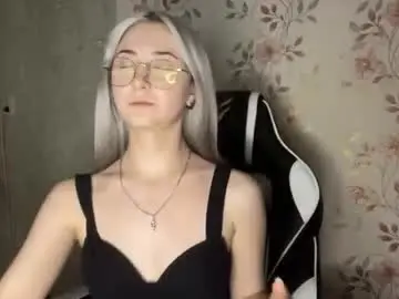 Chaturbate Nude Webcam of carmenlavelli