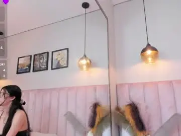 Chaturbate Live Sex Cam of amber__hill__