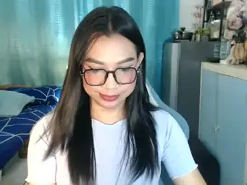 Chaturbate Watch Live Sex Cams of urwetasianprincessxx