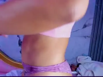 Chaturbate Live Porn of shayra_boobs2