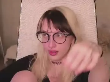 Chaturbate Adult Webcams of eevamarie