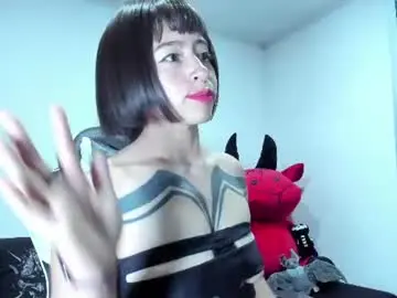 Chaturbate Live Sex Cam of darkkittenuwu