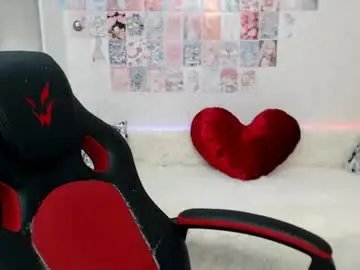 Chaturbate Live Sex Cam of daniella_martin