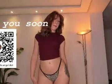 Chaturbate Live Sex Cam of littel_angel_didi