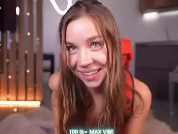Chaturbate Free Live Porn of mon1_day