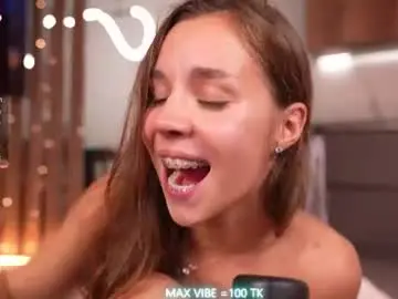 Chaturbate Private Sex Chat of mon1_day