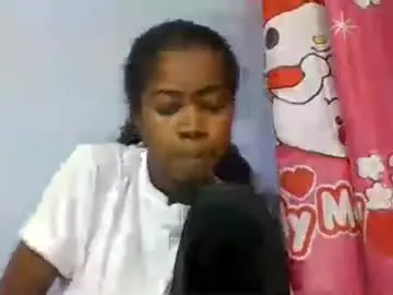 Chaturbate Live Porn of phania185885