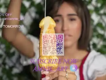 Chaturbate Live Sex Cam of amnie_