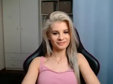 Chaturbate Watch Live Sex Cams of kristineamore