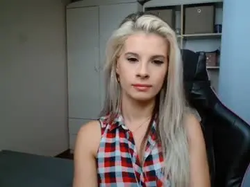 Chaturbate Adult Video Chat of kristineamore