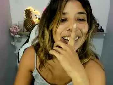 Chaturbate Sex Cam of dona_tella