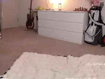 Chaturbate Live Sex Cam of petitebrat
