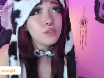 Chaturbate Adult Video Chat of leah_cherry