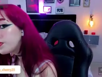 Chaturbate Sex Cam of leah_cherry
