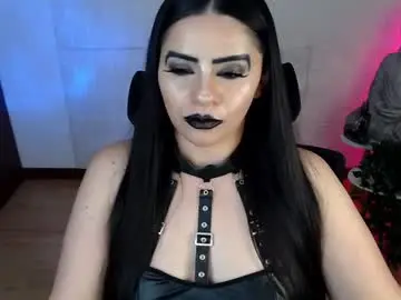 Chaturbate Watch Live Sex Cams of emili_evans_