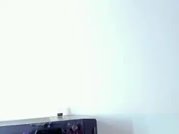 Chaturbate Adult Webcam of roxy_sexy69