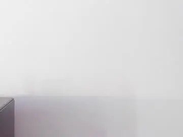 Chaturbate Live Sex Cam of roxy_sexy69