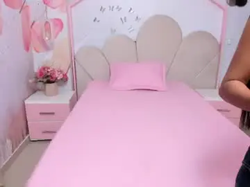 Chaturbate Sex Cam of millieskinny18