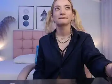 Chaturbate Live Sex of zoee_joness
