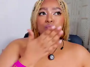 Chaturbate Free Porn Cam of diane_melo
