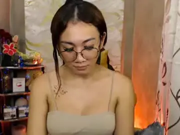 Chaturbate Best live sex cam show of pia_worthsback