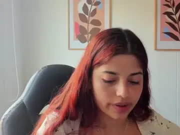 Chaturbate Live Sex Cam of shylittlebunny