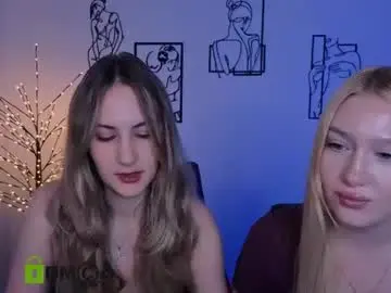 Chaturbate Watch Live Sex Cams of playful_sophie