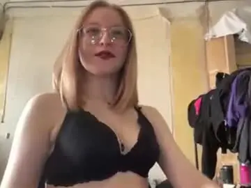 Chaturbate Sex Chat of willenasow