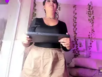 Chaturbate Best live sex cam show of alondrasoomer