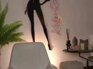 Chaturbate Live Sex Cam of katyerave