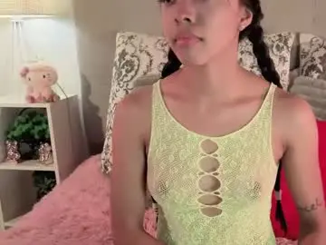 Chaturbate Nude Webcam of pocahontas_moon