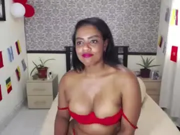 Chaturbate Sex Cam of ebony_milf83