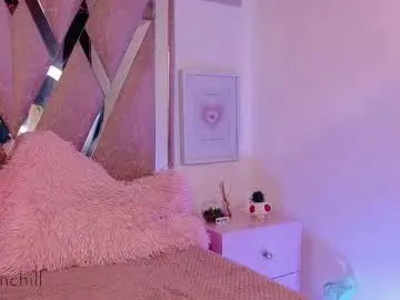 Chaturbate Watch Live Sex Cams of scarlettrusso1
