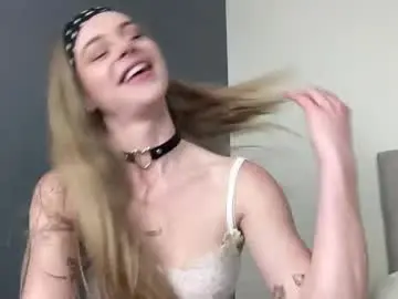 Chaturbate Live Sex of ellajadeexx