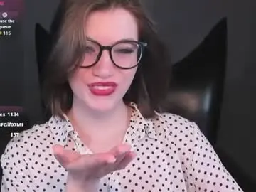 Chaturbate Free Porn Cam of cathybarnes