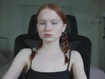 Chaturbate Free Live Porn of nellie_baby
