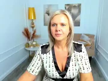 Chaturbate Sex Cam of agathaklouin