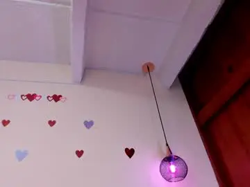 Chaturbate Live Sex of crystalbaby00