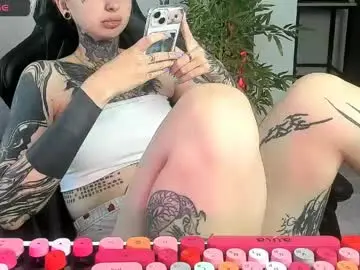 Chaturbate Free Live Porn of _feralberry__