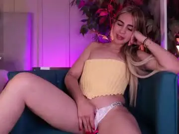 Chaturbate Live Sex Cam of biancavelvet_