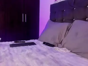 Chaturbate Live Sex Cam of aggie_swett