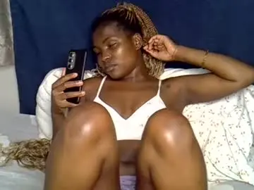 Chaturbate Nude Webcam of dark_petite_