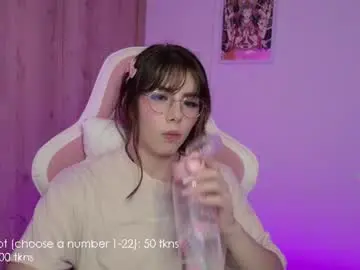 Chaturbate Watch Live Sex Cams of lilyrouse_