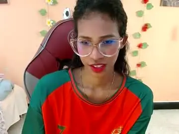 Chaturbate Live Porn of mara_summer